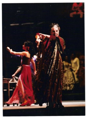 <p style="text-align: right;" dir="rtl">סילביה דוראן<br />CARMEN<br />רקדנית סולנית<br />להקת ANTONIO MARQUEZ<br />TEATRO REAL - מדריד<br />צילום: PACO RUIZ</p>